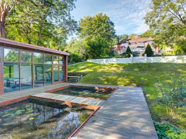 7 bedroom detached house for sale