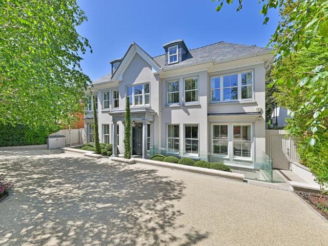7 bedroom detached house for sale
