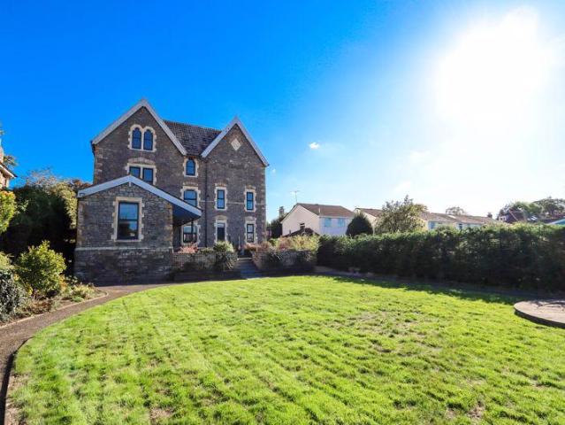 7 bedroom detached house for sale