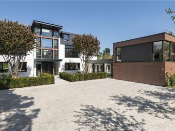 7 bedroom detached house for sale