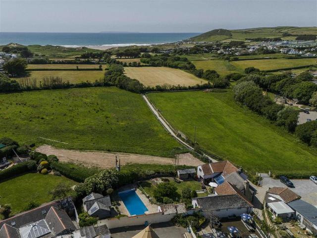 7 bedroom detached house for sale