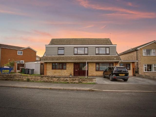 7 bedroom detached house for sale