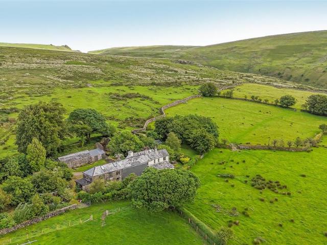 7 bedroom detached house for sale