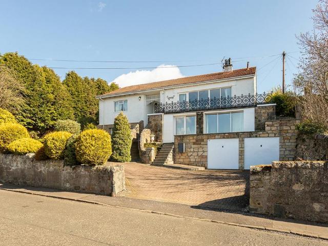 7 bedroom detached house for sale