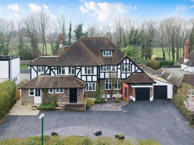 7 bedroom detached house for sale
