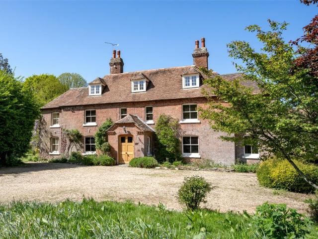 7 bedroom detached house for sale