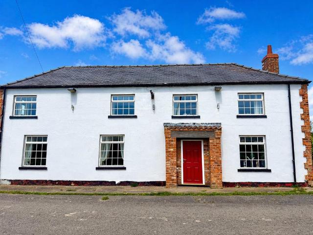 7 bedroom detached house for sale