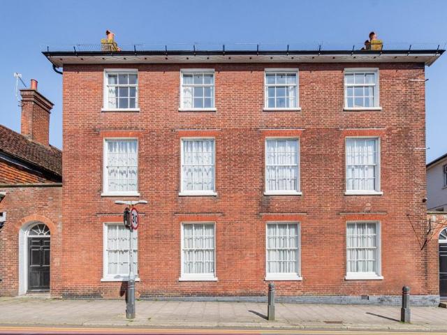 7 bedroom detached house for sale