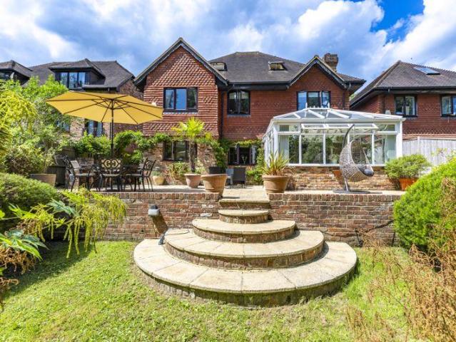 7 bedroom detached house for sale