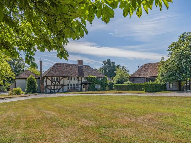 7 bedroom detached house for sale