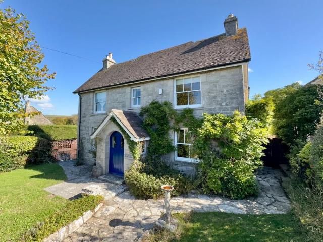 7 bedroom detached house for sale