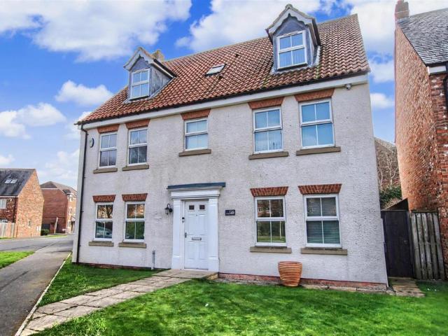 7 bedroom detached house for sale