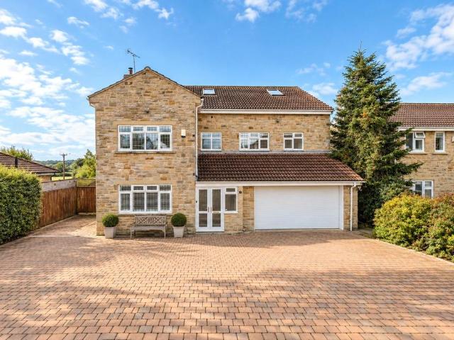 7 bedroom detached house for sale