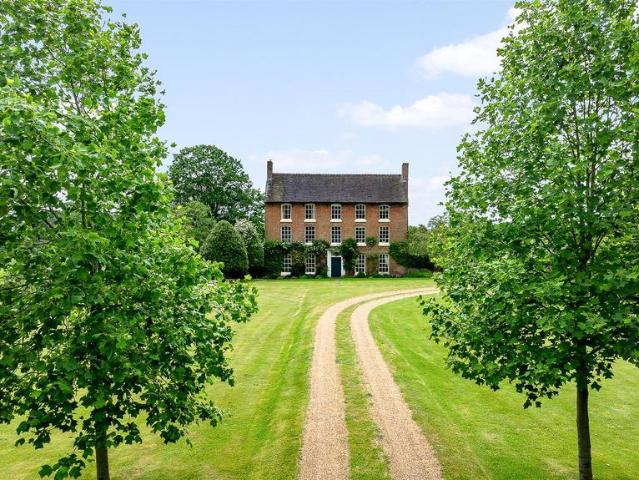 7 bedroom detached house for sale