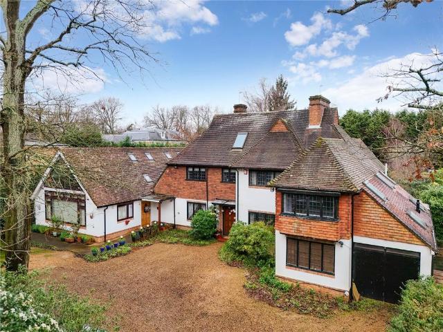 7 bedroom detached house for sale
