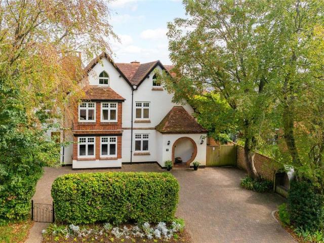 7 bedroom detached house for sale