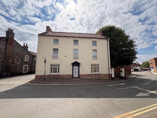 7 bedroom detached house for sale