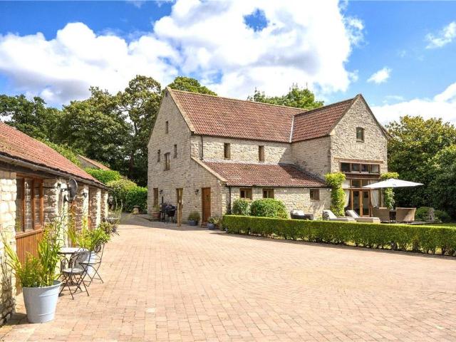 7 bedroom detached house for sale