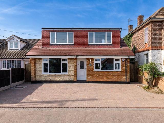7 bedroom detached house for sale
