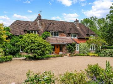 7 bedroom detached house for sale