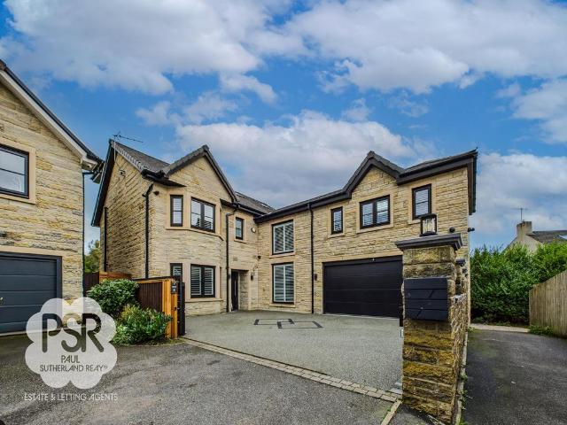 7 bedroom detached house for sale
