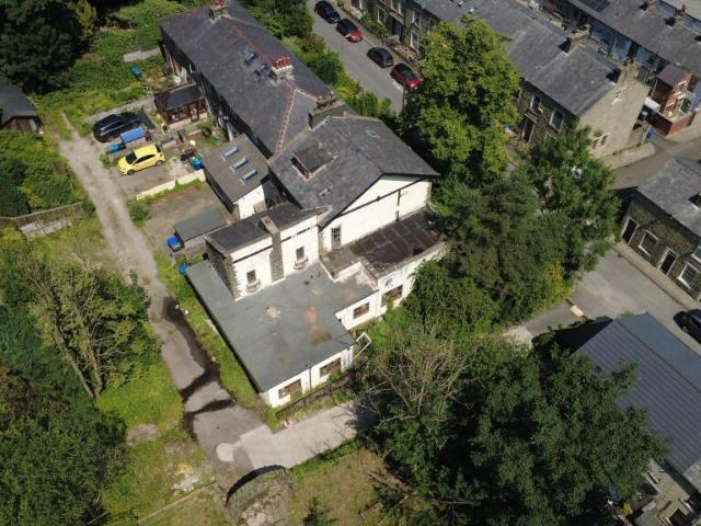 7 bedroom detached house for sale