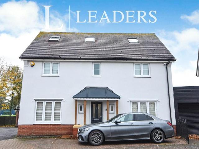 7 bedroom detached house for sale