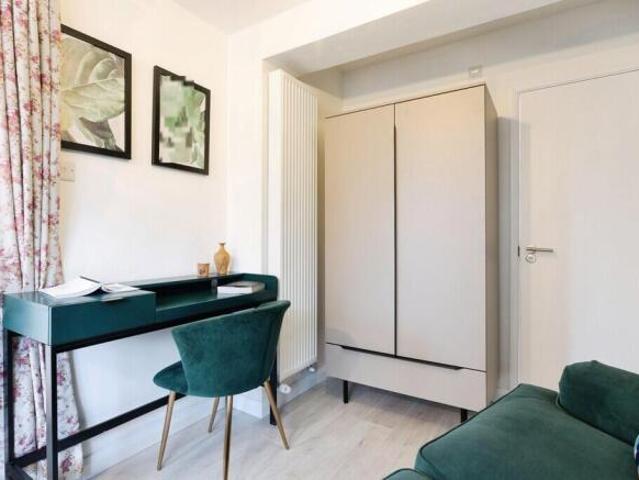 7 bedroom detached house for sale in Milton Road, Cambridge, CB4