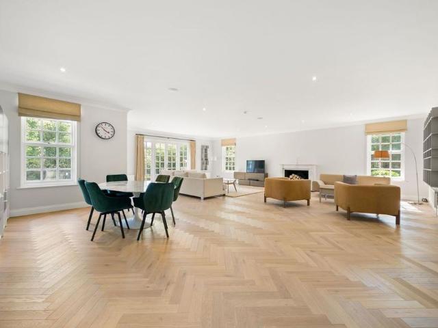 7 bedroom detached house to rent