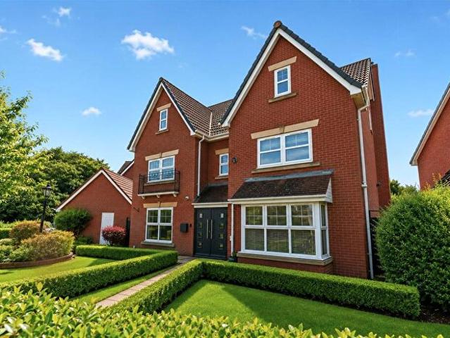 7 Bedroom Detached House To Rent In Weeford Dell, Sutton Coldfield, B75
