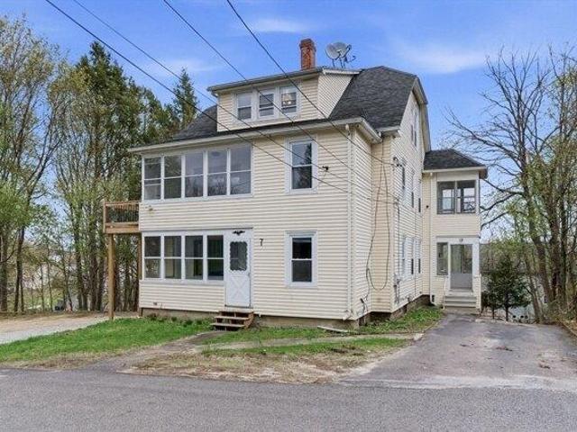 7 bedroom, Dudley MA 01571 104567890