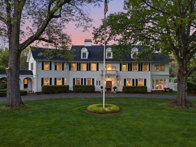 7 bedroom, East Longmeadow MA 01028 105331548