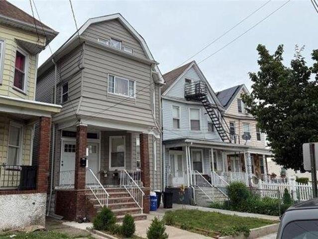 7 bedroom, Elizabeth NJ 07201 105256842