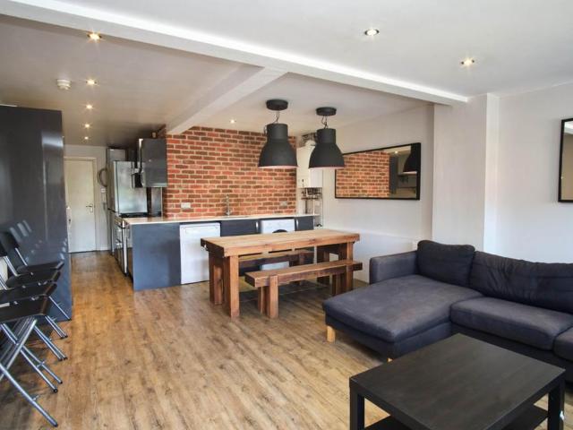 7 bedroom flat to rent