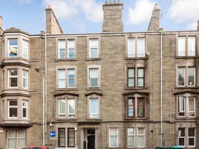 7 bedroom flat for sale