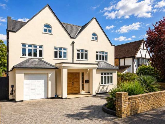 7 Bedroom House