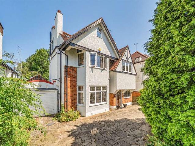 7 Bedroom House