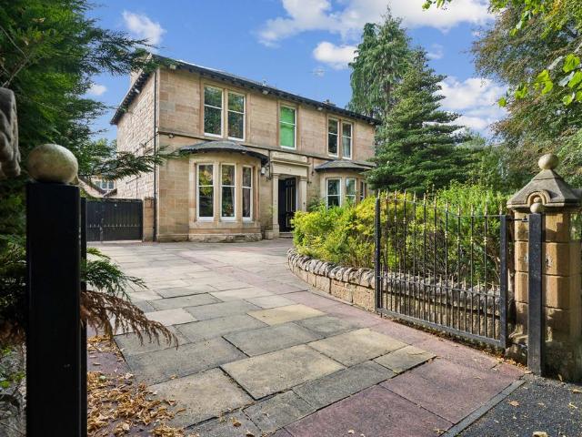 7 bedroom house for sale