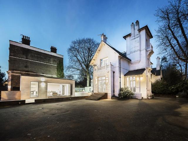 7 bedroom house for sale