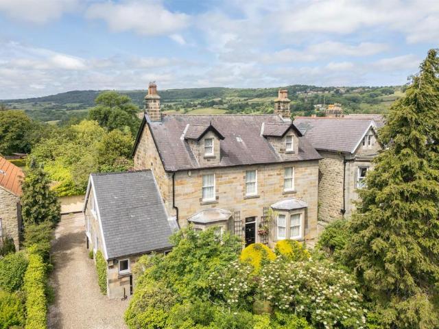 7 bedroom house for sale