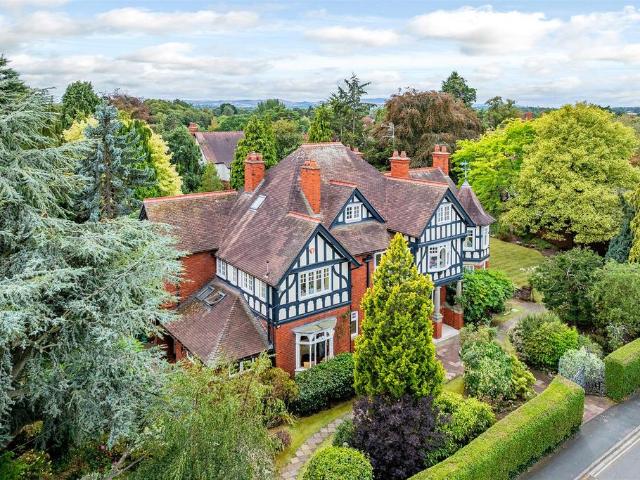 7 bedroom house for sale
