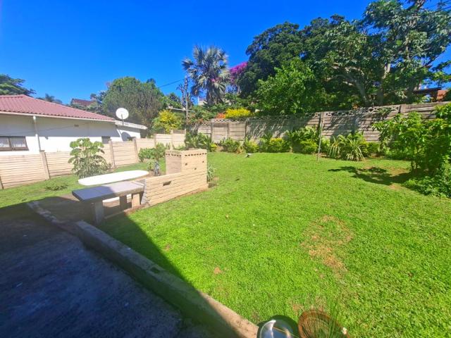 7 Bedroom House For Sale in Beacon Rocks
