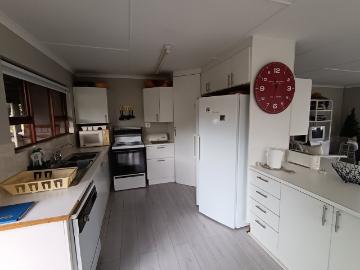 7 Bedroom House For Sale in Begha