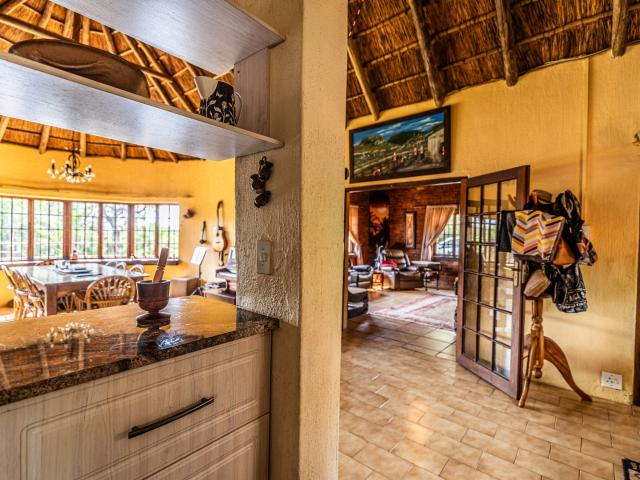 7 Bedroom House For Sale in Gerhardsville