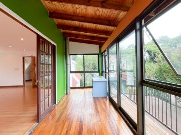 7 Bedroom House For Sale in Greenside