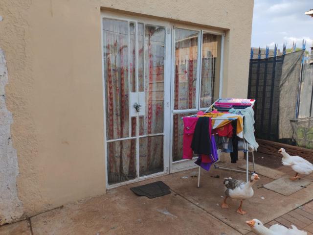 7 Bedroom House For Sale in Dalview