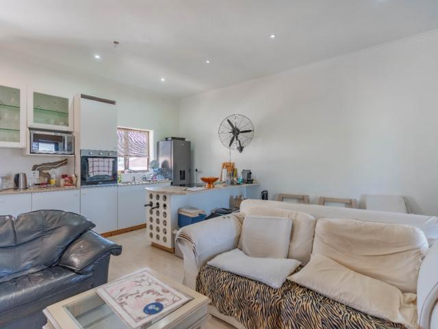 7 Bedroom House For Sale in Durban North