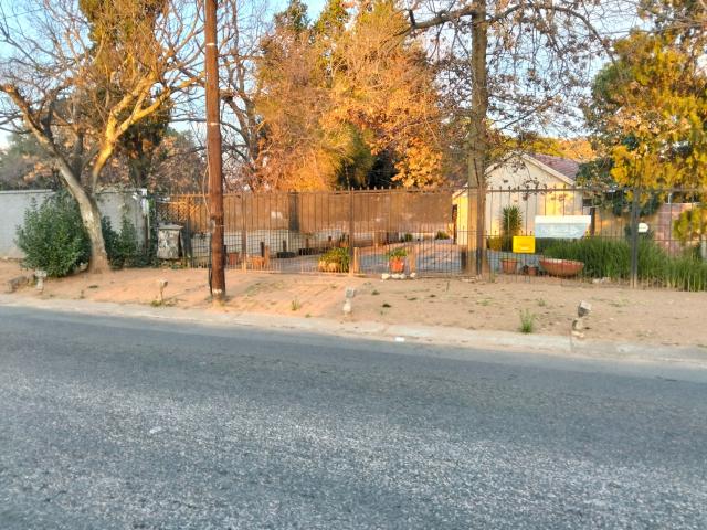 7 Bedroom House For Sale in Ferndale