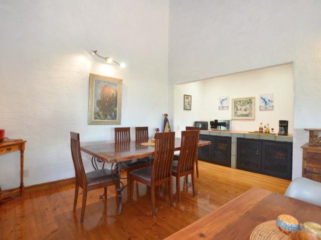 7 Bedroom House For Sale in Hermanus Central