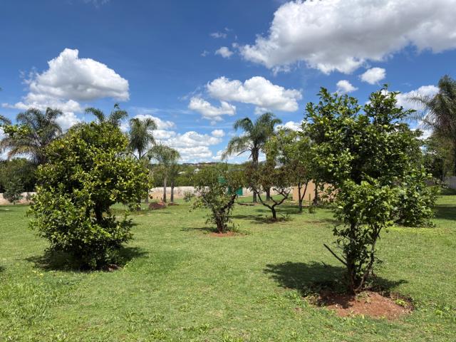 7 Bedroom House For Sale in Mooikloof